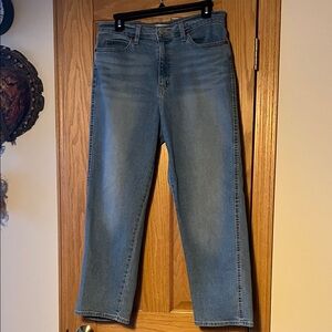 Levi Strauss Signature Vintage High Rise Straight Jean